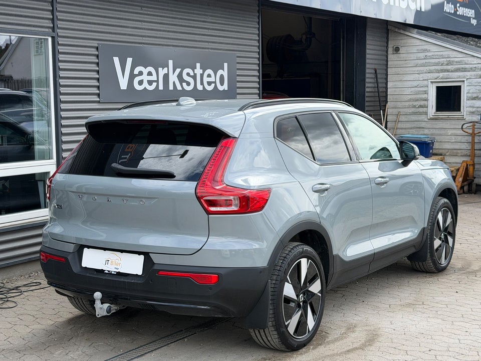 Volvo EX40 Extended Range Plus 5d