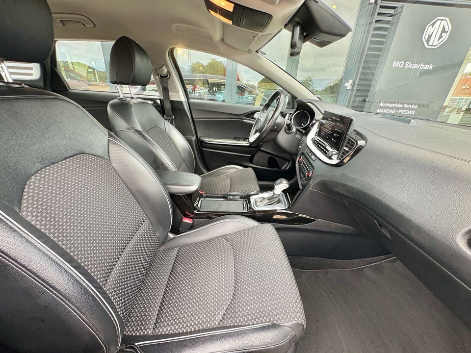 Kia Ceed 1,6 PHEV Upgrade SW DCT 5d