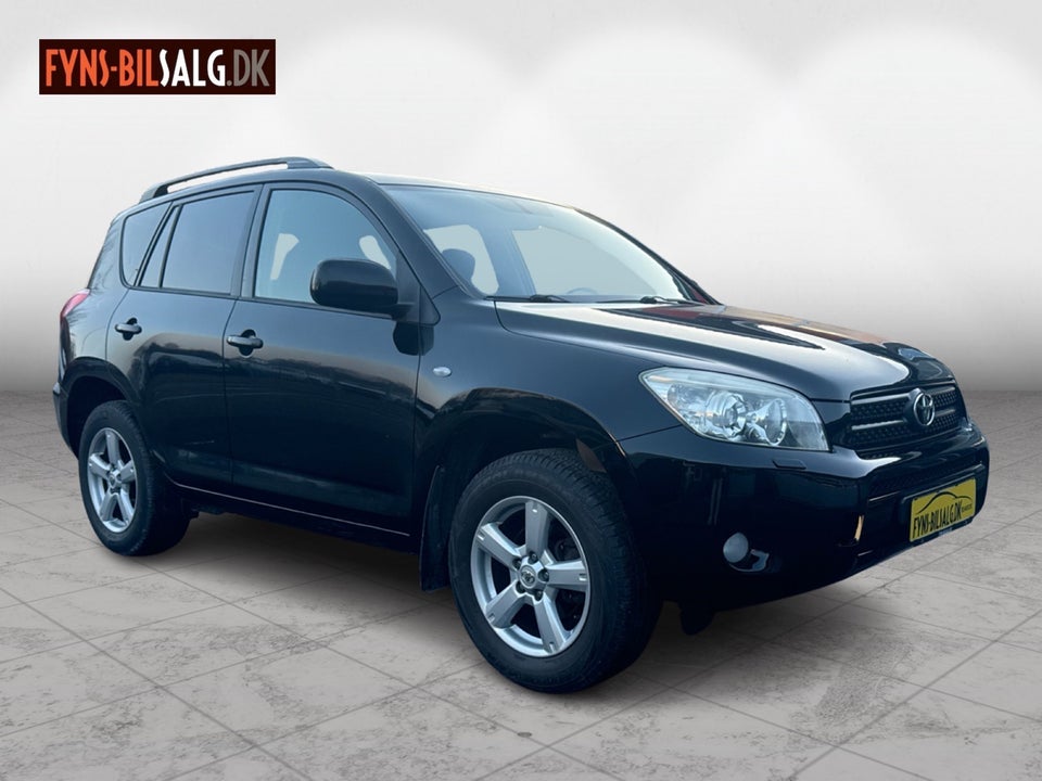 Toyota RAV4 2,0 VVT-i Wave 4x4 Van 5d