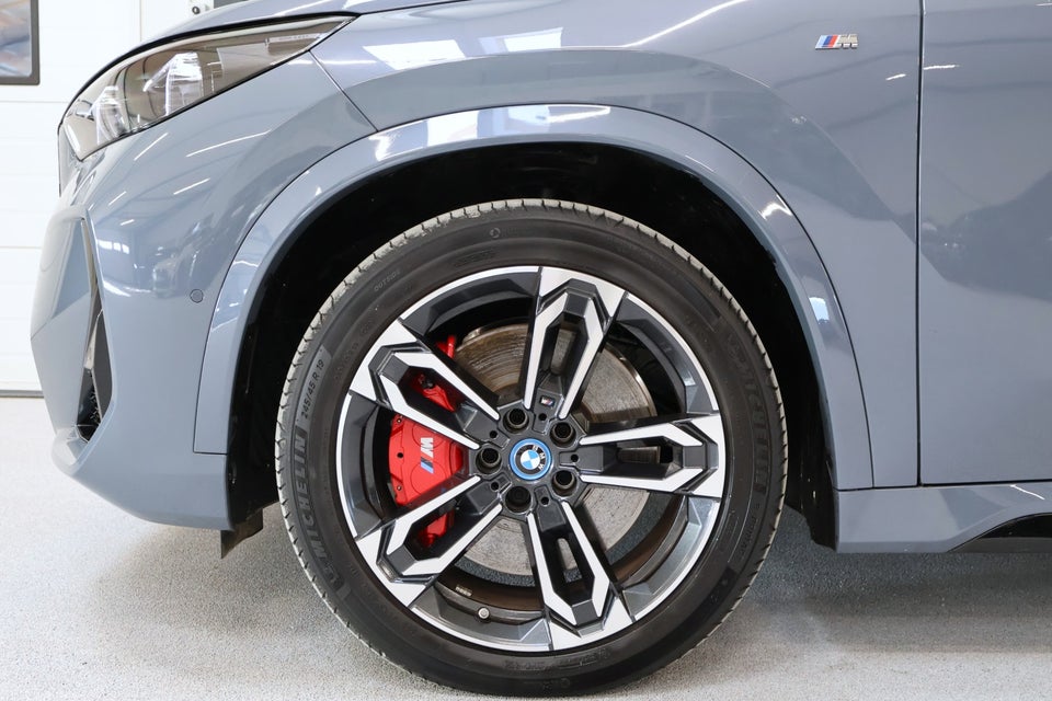 BMW iX1 eDrive20 M-Sport Pro 5d
