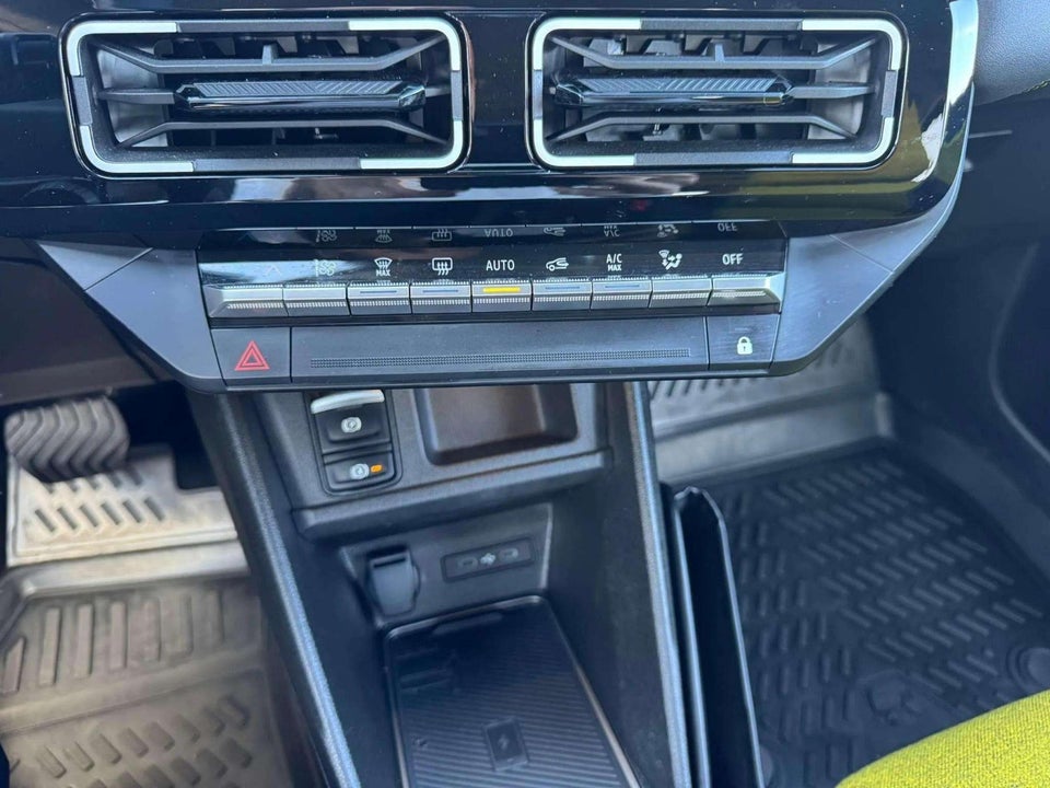 Renault 5 E-Tech 52 Iconic 5d