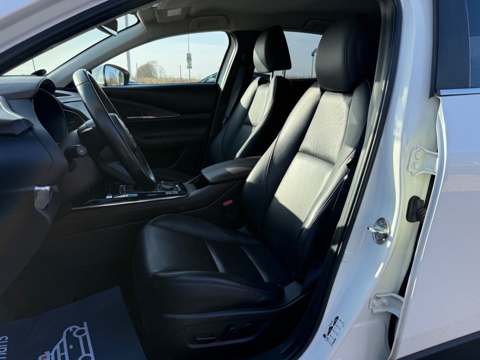 Mazda CX-30 2,0 SkyActiv-G 122 Cosmo 5d