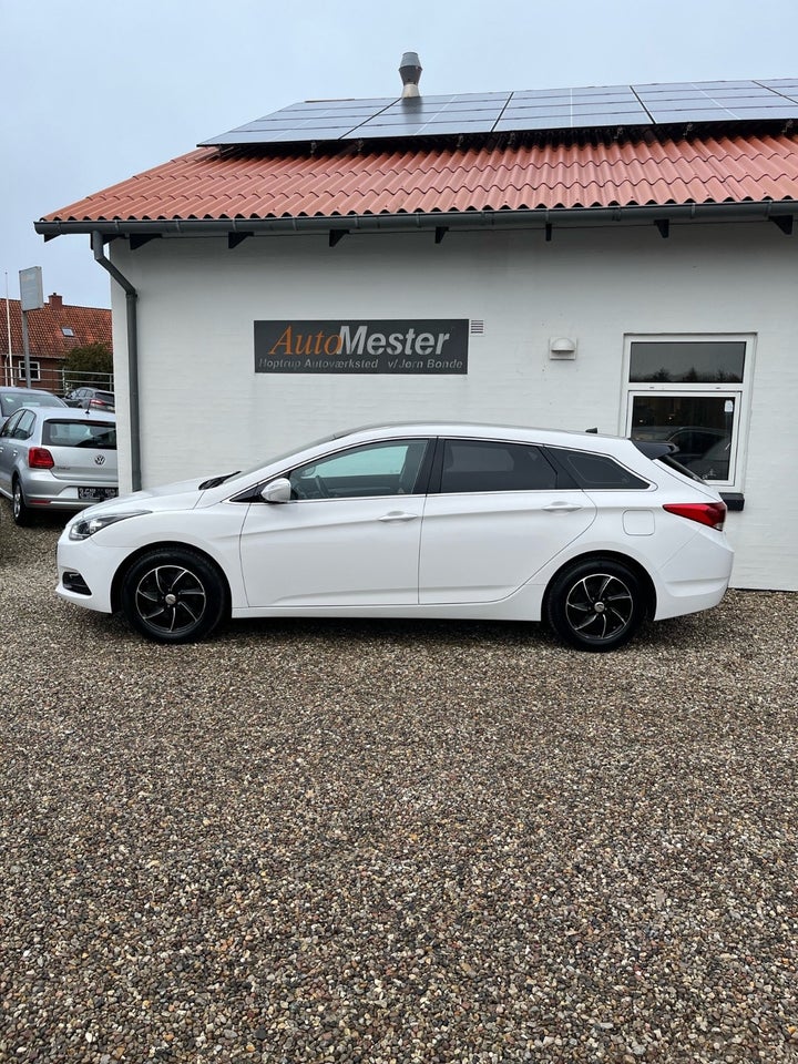 Hyundai i40 1,7 CRDi 115 Life CW 5d