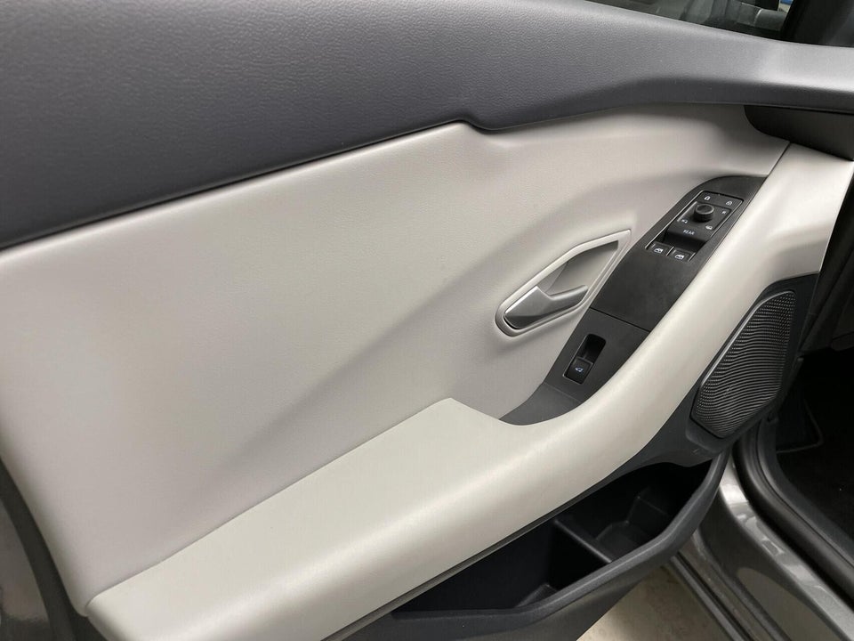 Ford Explorer 82 Select Extended Range 5d