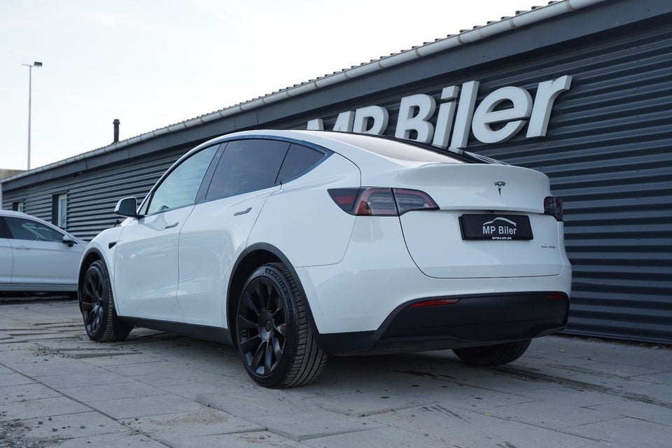 Tesla Model Y RWD 5d