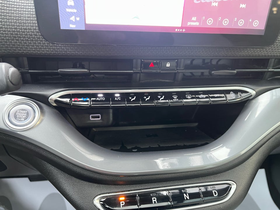 Fiat 500e 42 la Prima 3d