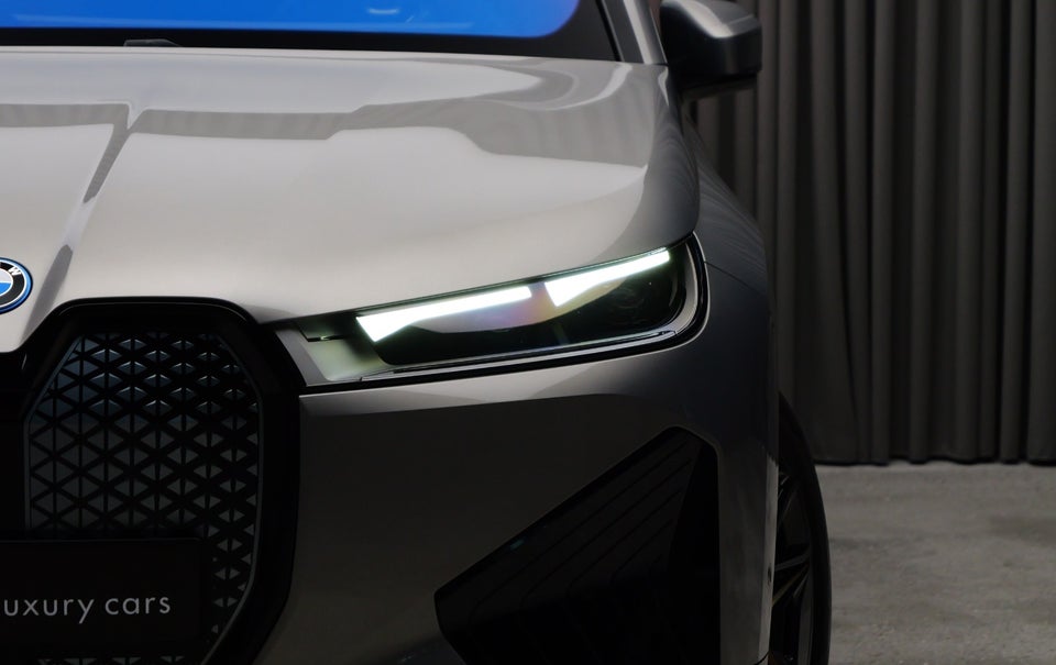 BMW iX xDrive40 Sport 5d