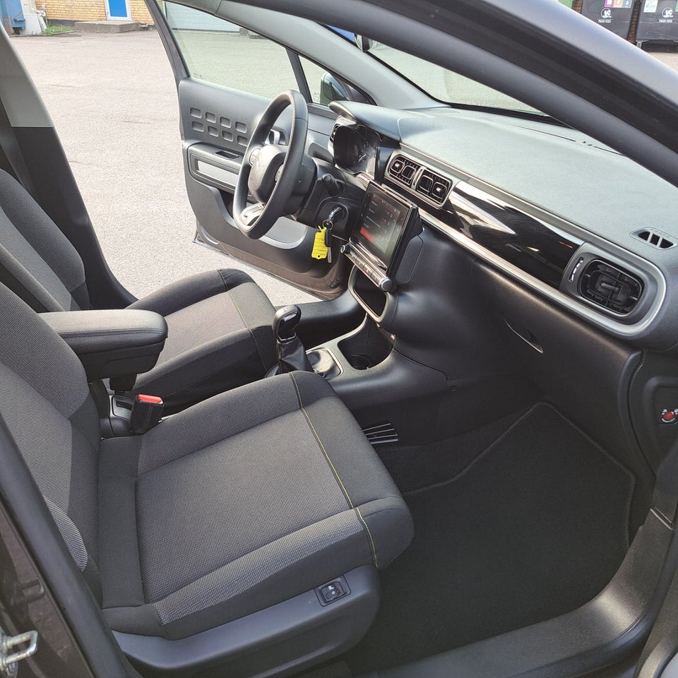 Citroën C3 1,2 PureTech 82 Attraction 5d