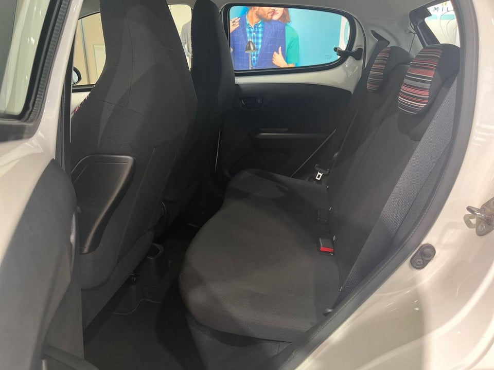 Citroën C1 1,0 VTi Street 5d