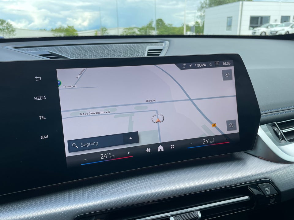 BMW iX1 eDrive20 M-Sport 5d