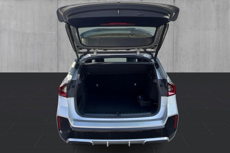 BMW iX1 eDrive20 M-Sport 5d