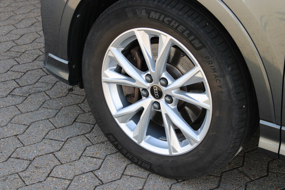 Audi Q3 45 TFSi e S-line plus S-tr. 5d