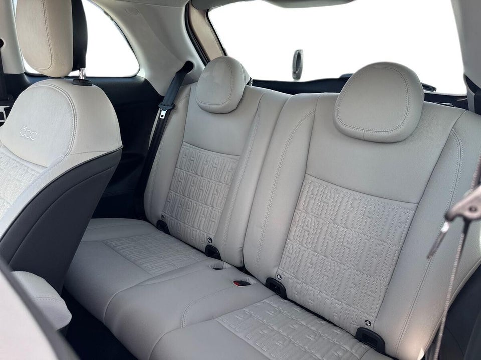 Fiat 500e 42 la Prima 3d