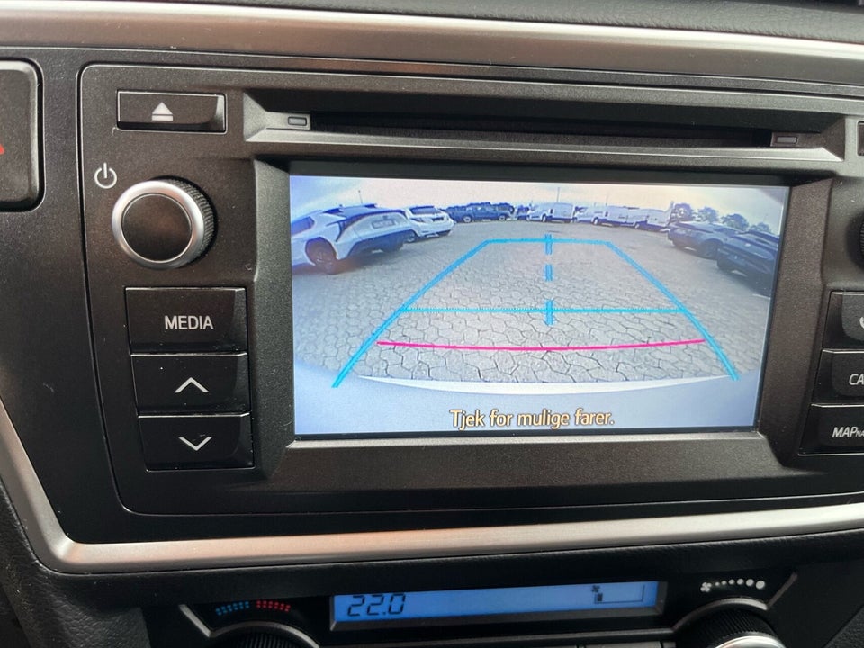 Toyota Auris 1,6 T2 Premium Comfort 5d