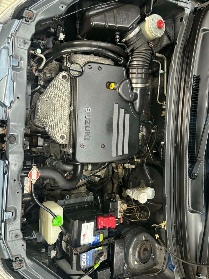Suzuki Liana 1,6 GL aut. 5d