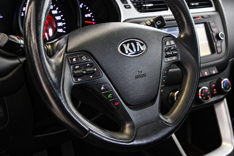Kia Ceed 1,6 GDi Active SW 5d