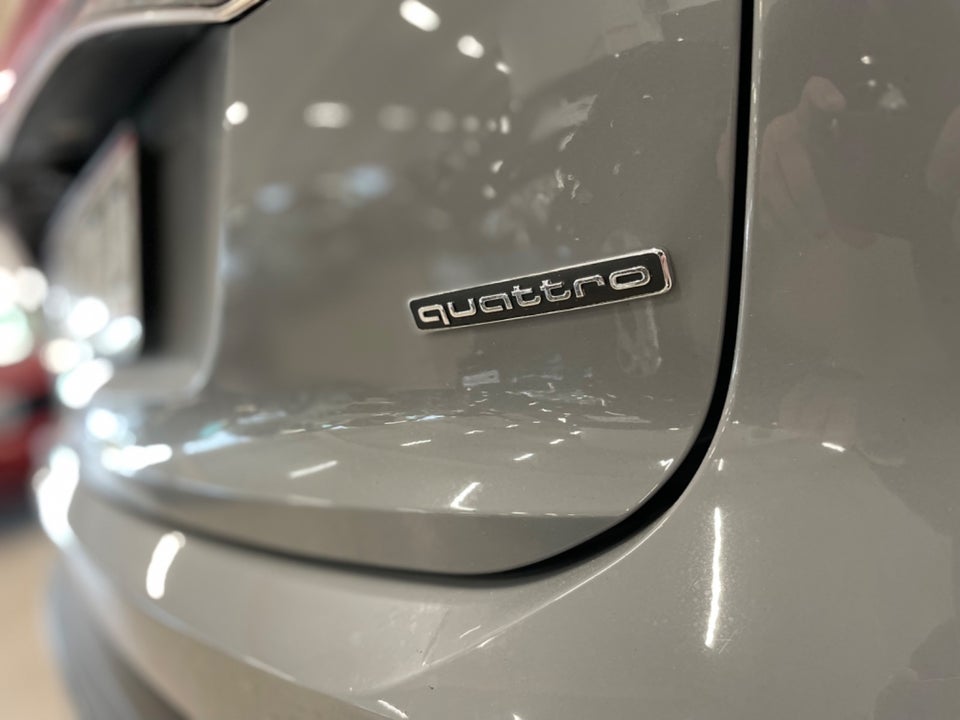 Audi Q4 e-tron 50 Attitude quattro 5d