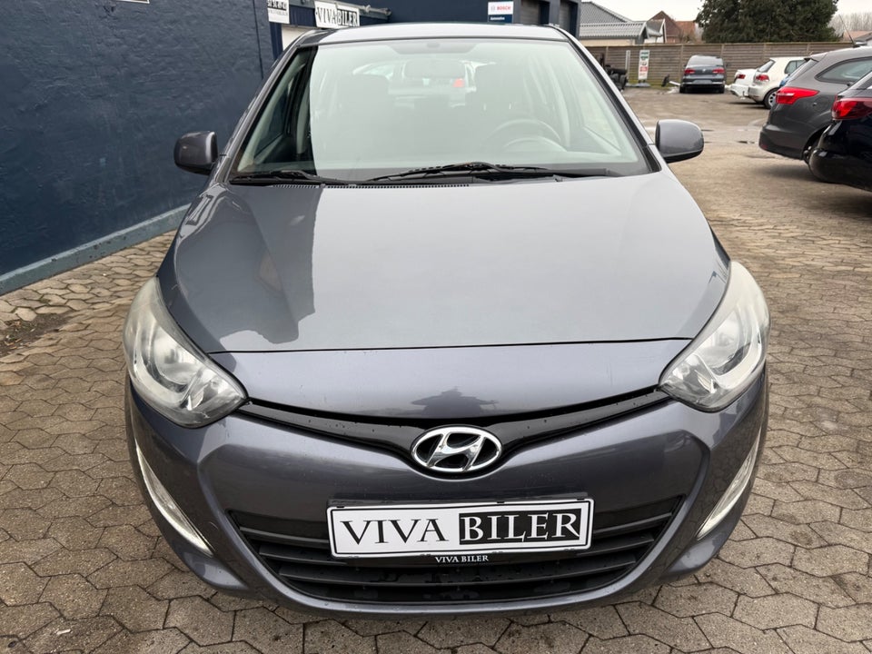 Hyundai i20 1,25 Classic XTR 5d