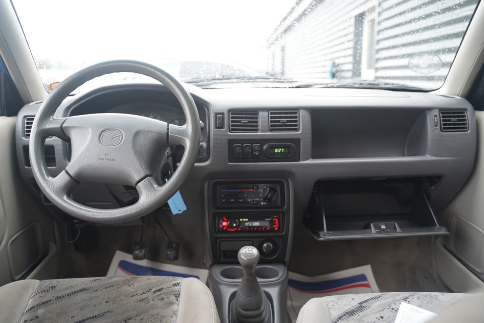Mazda Demio 1,3i GLX 5d