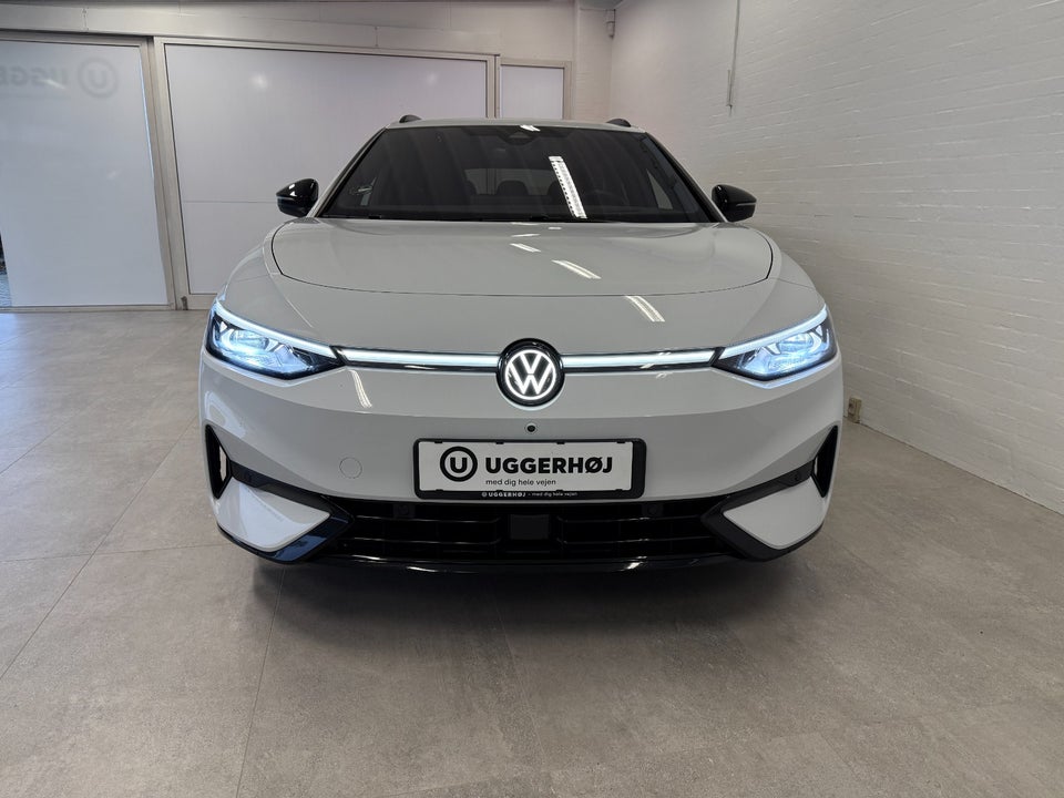 VW ID.7 77 Style Tourer 5d