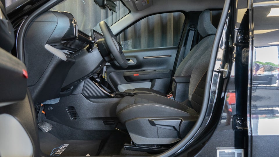 Citroën ë-C3 Aircross 44 Plus 5d