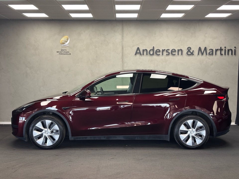 Tesla Model Y Long Range AWD 5d