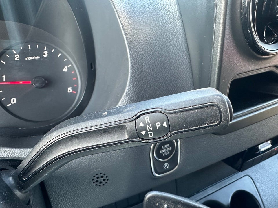 Mercedes Sprinter 215 2,0 CDi A2 Kassevogn aut. FWD