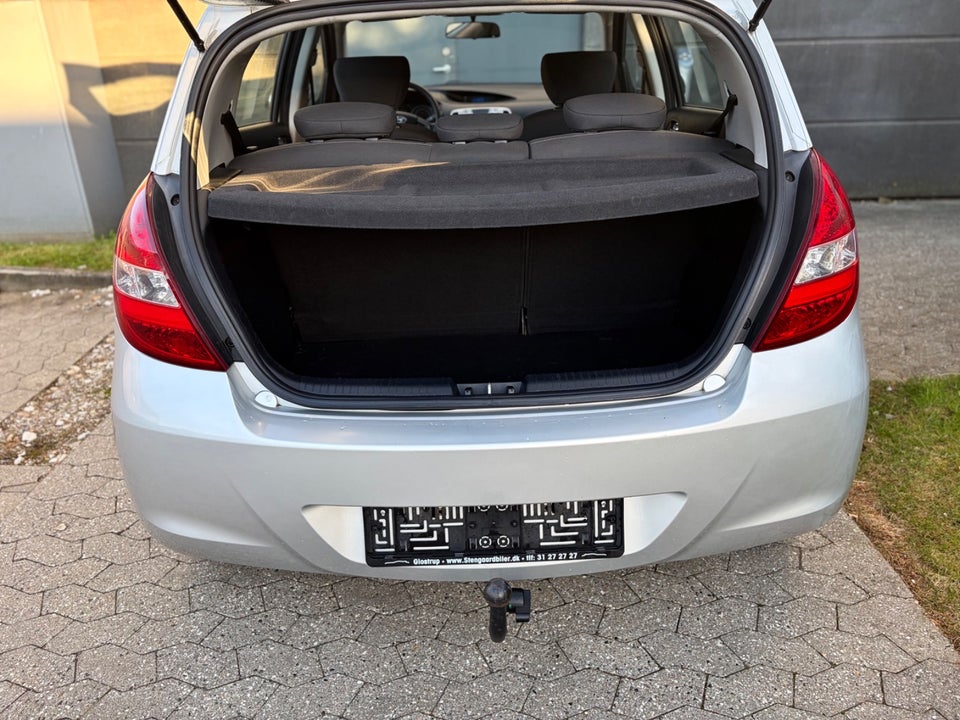 Hyundai i20 1,25 Classic 5d
