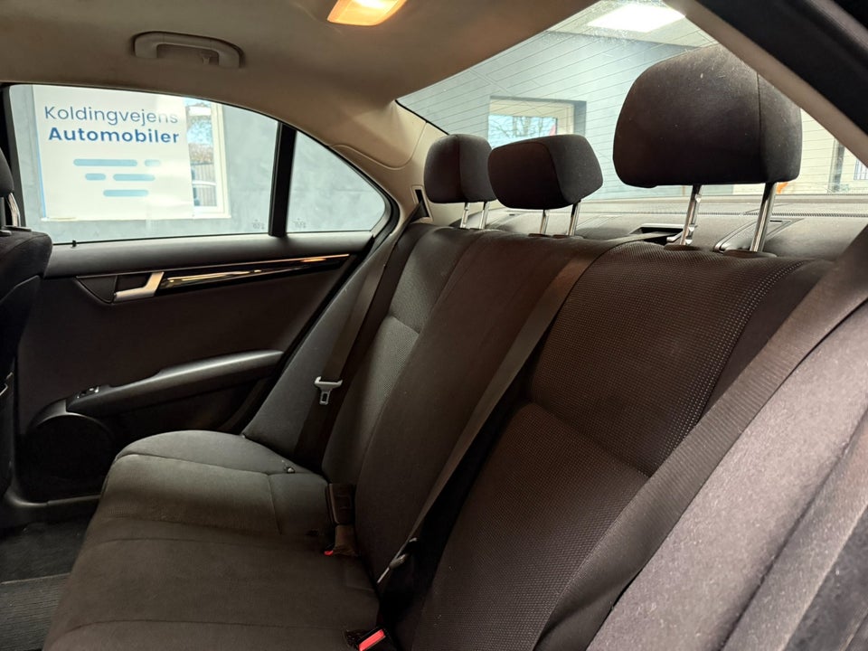 Mercedes C180 1,6 aut. BE 4d