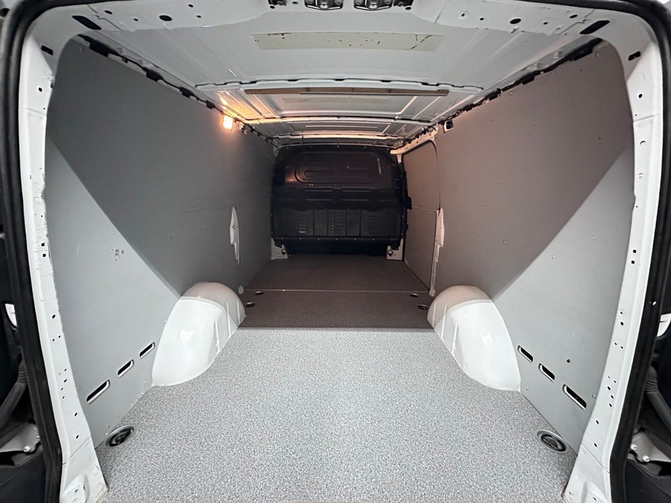 Mercedes Vito 114 2,2 CDi Basic XL