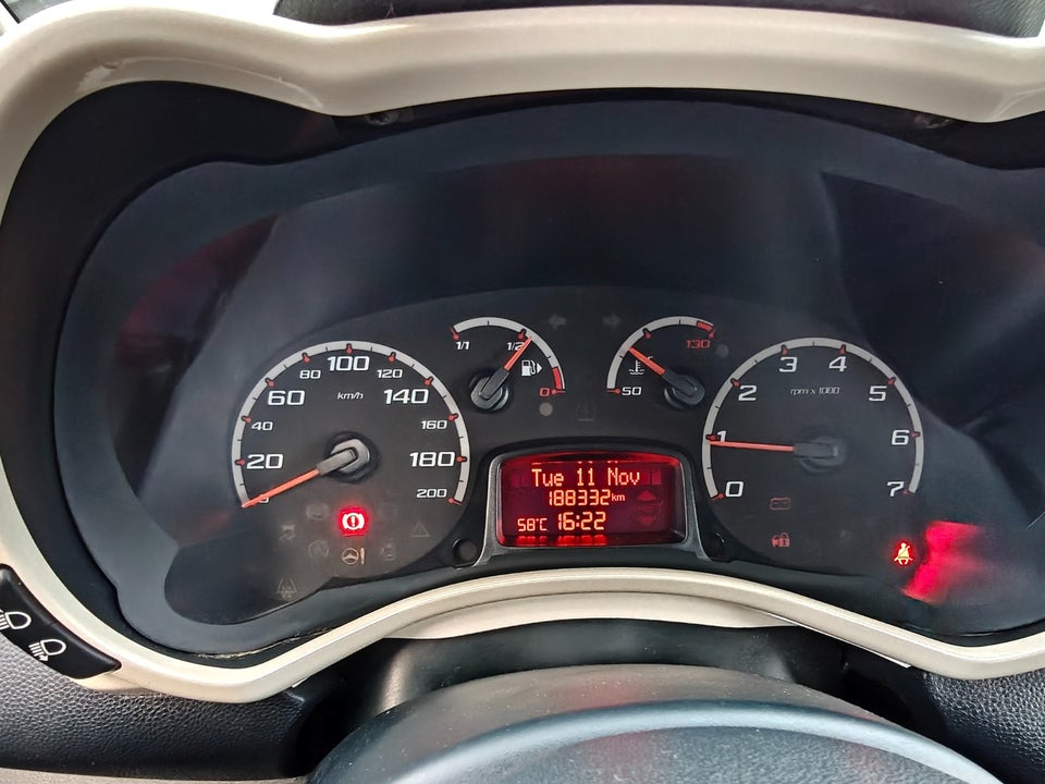 Ford Ka 1,2 Titanium 3d