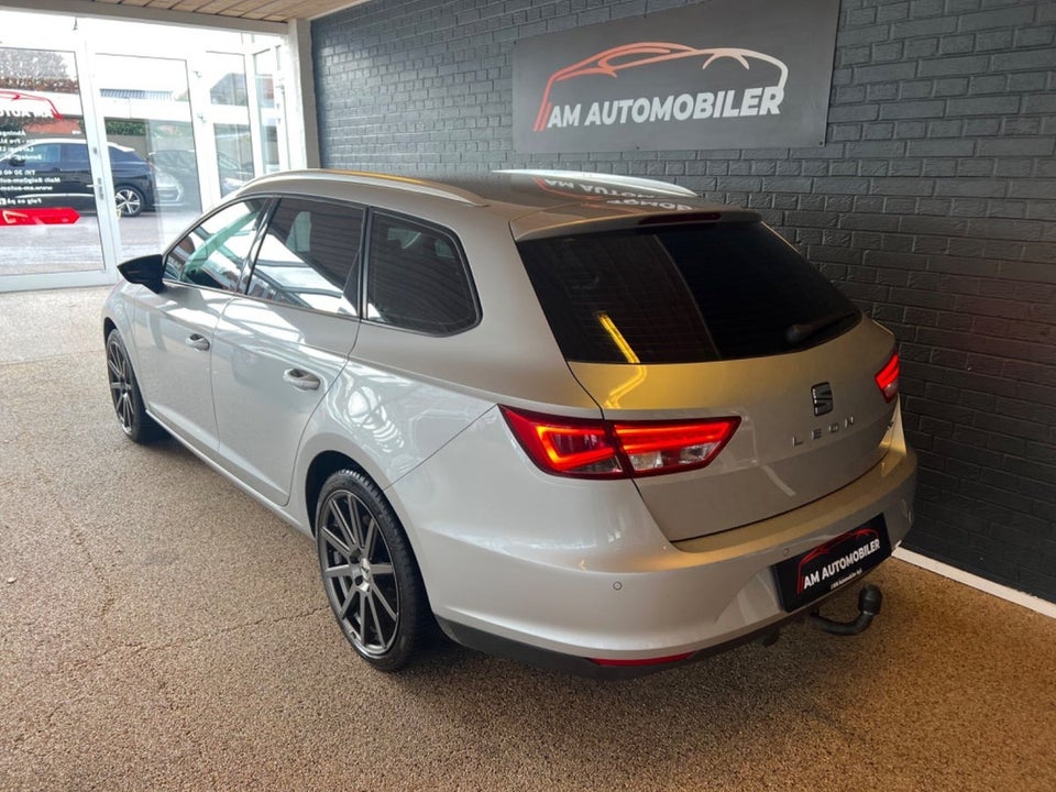 Seat Leon 1,6 TDi 110 Style ST DSG 5d