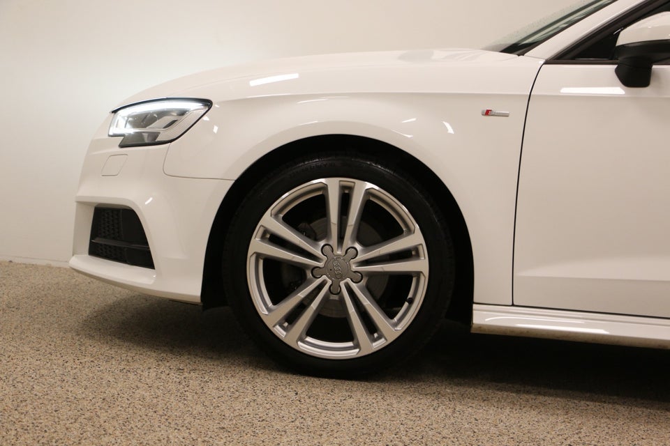 Audi A3 30 TDi Sport Sportback S-tr. 5d