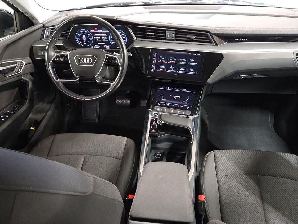 Audi e-tron 50 quattro 5d