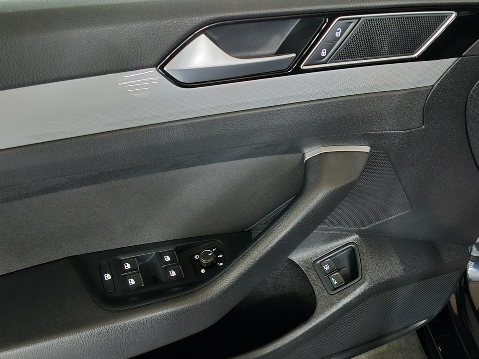 VW Passat 1,4 GTE Variant DSG 5d