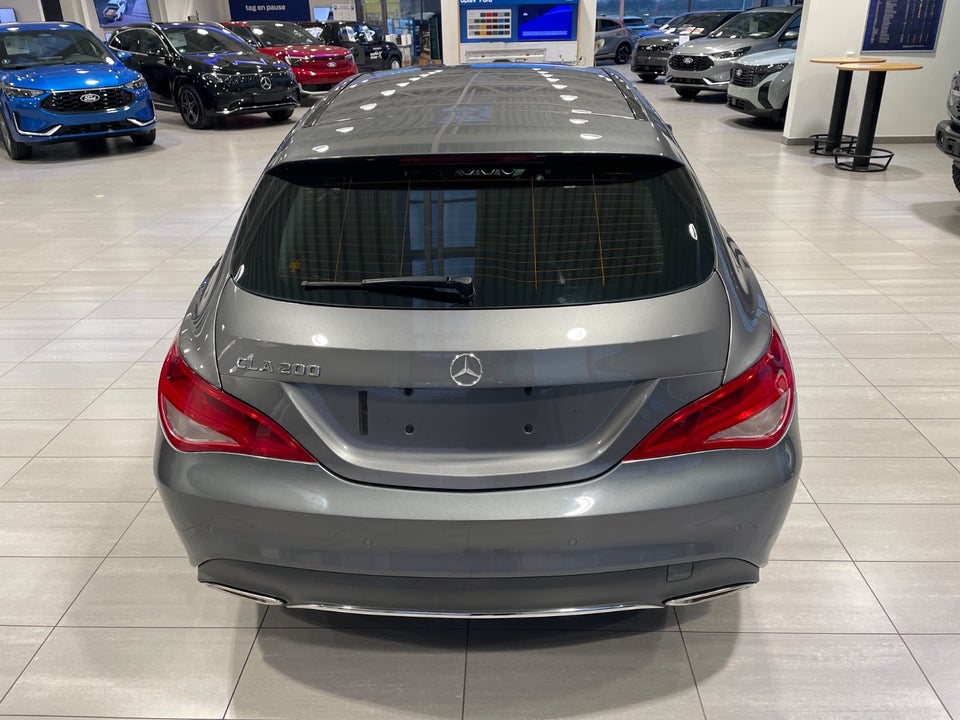 Mercedes CLA200 1,6 Shooting Brake 5d