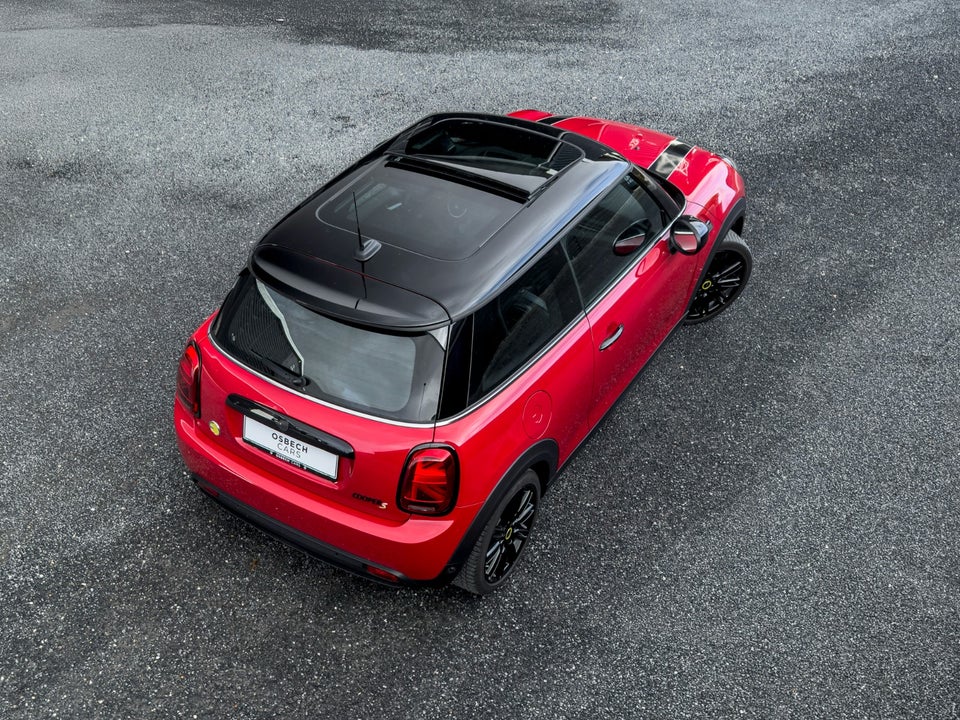 MINI Cooper SE Classic Trim 3d