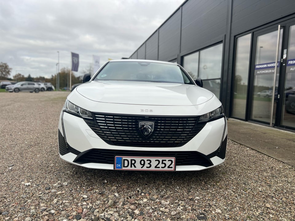Peugeot 308 1,6 Hybrid First Selection+ SW EAT8 5d