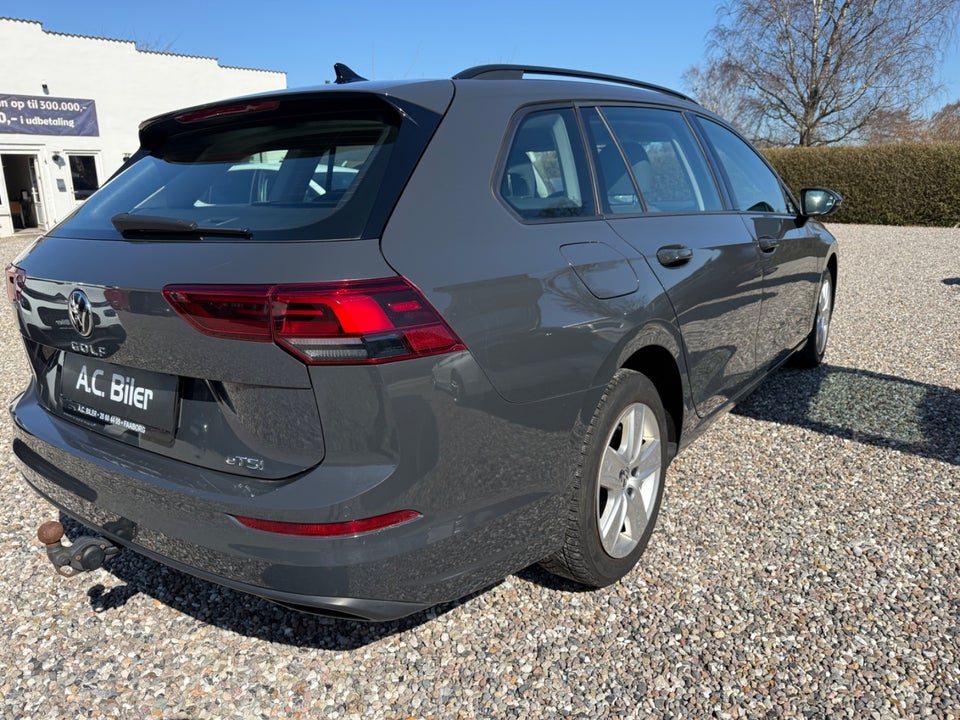 VW Golf VIII 1,5 eTSi 130 Life Variant DSG 5d