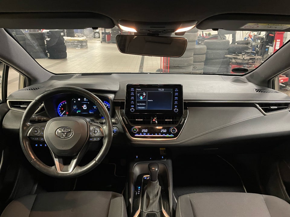 Toyota Corolla 2,0 Hybrid H3 Smart MDS 5d