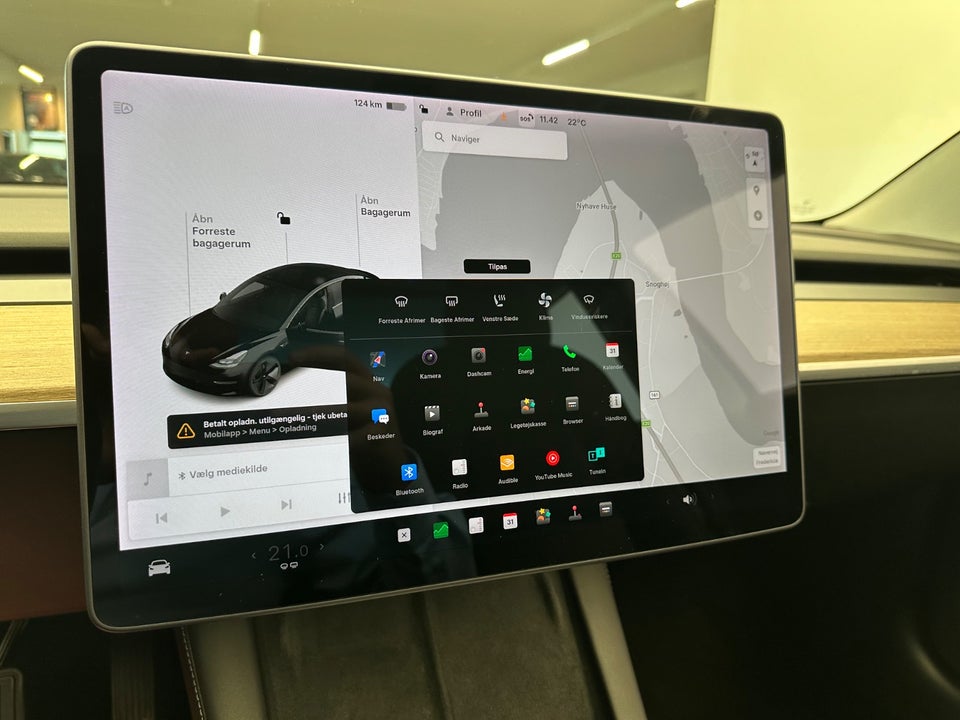 Tesla Model 3 Standard Range+ RWD 4d