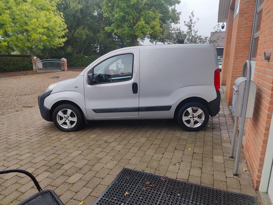 Fiat Fiorino 1,3 MJT 80 Professional Van 5d