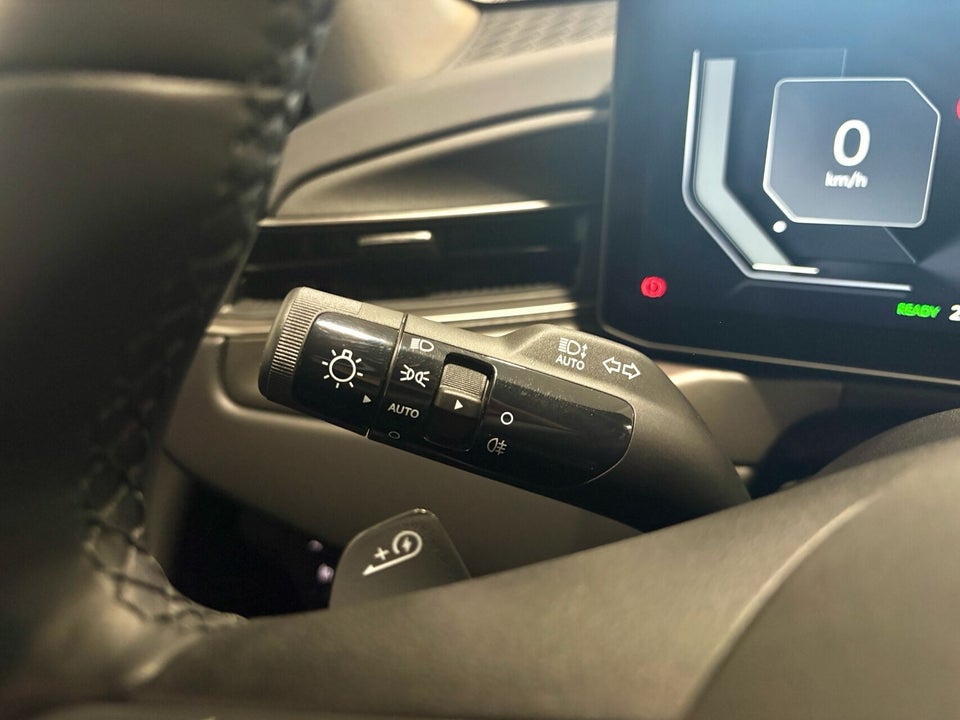 Kia EV9 76 Standard Range Upgrade RWD 7prs 5d