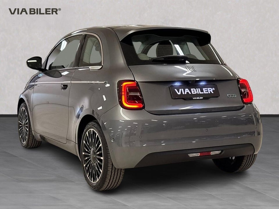 Fiat 500e 42 la Prima by Bocelli 3d