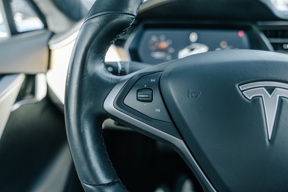 Tesla Model S Long Range AWD 5d