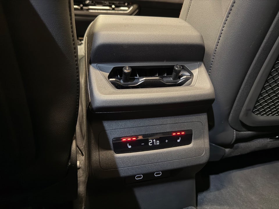 Audi Q6 e-tron Edition One S-line quattro 5d