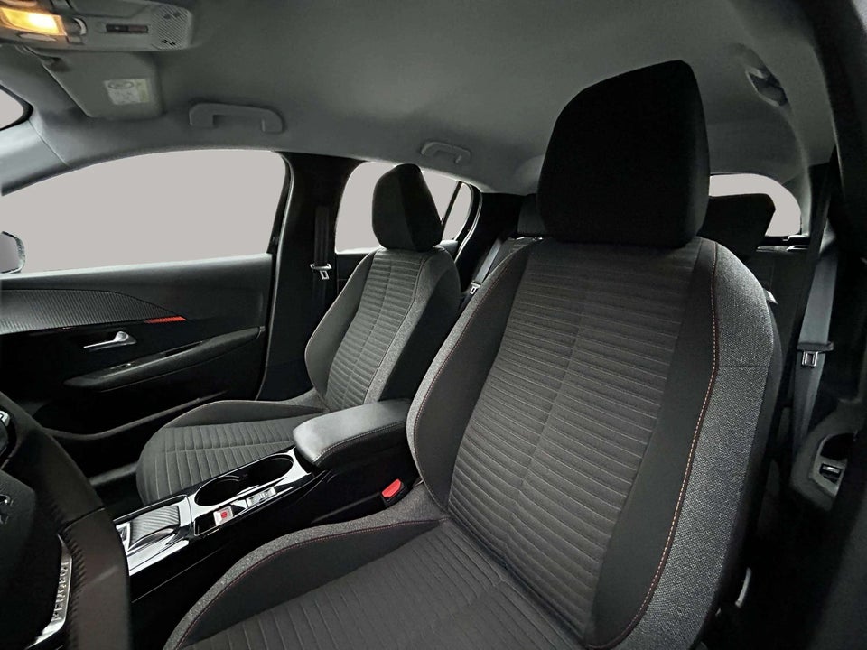 Peugeot e-208 50 Active Pack 5d
