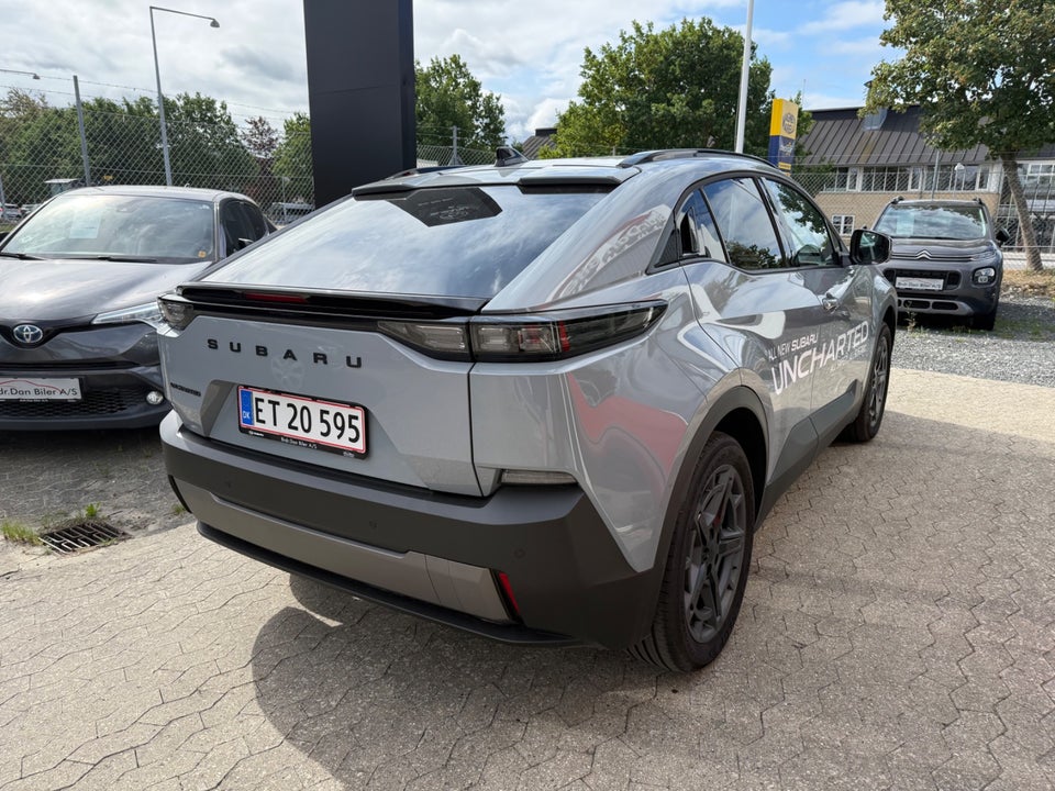 Subaru Uncharted 77 Touring AWD 5d