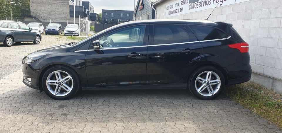 Ford Focus 1,0 SCTi 125 Titanium stc. 5d