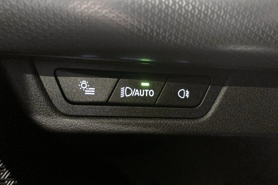 BMW iX2 eDrive20 M-Sport 5d